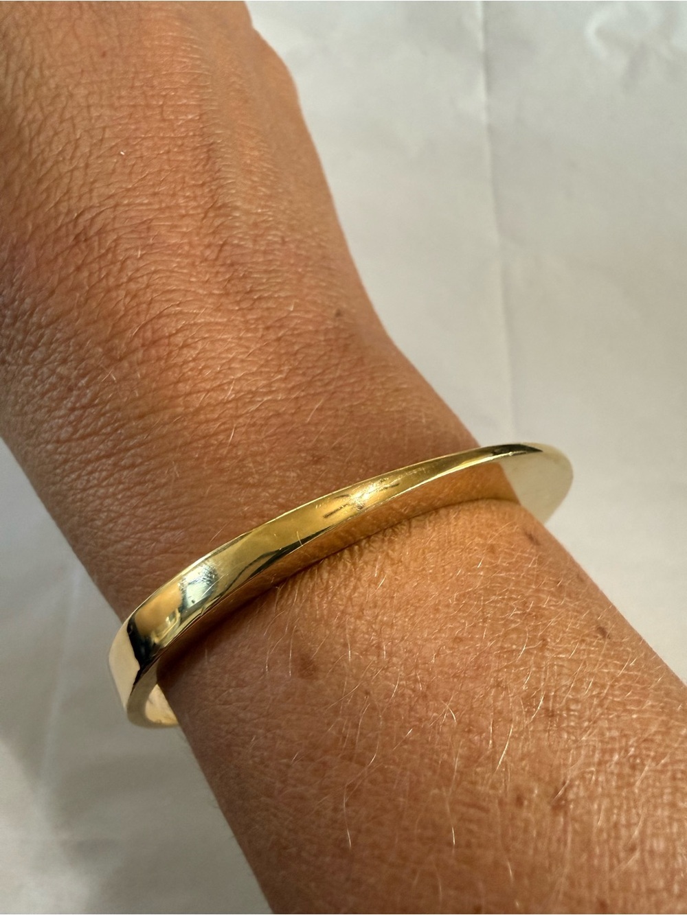 J Crew Gold Tone Sculptural Oval Bangle Bracelet Minimalist Statement Cuff